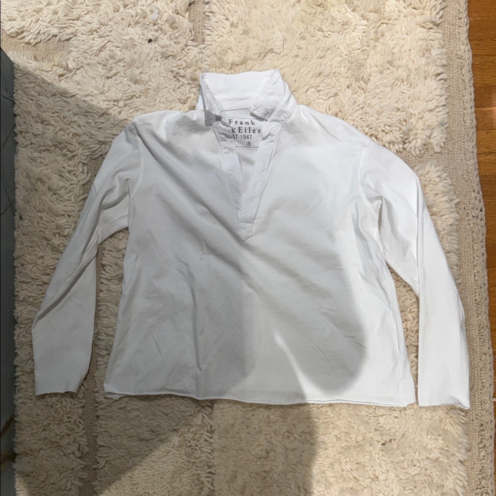 Frank & Eileen Like New White Long-Sleeve Popover Shirt
